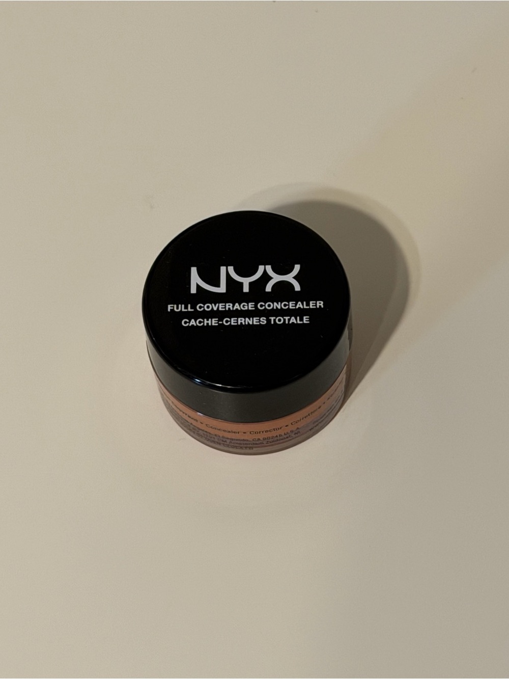 NYX Full Coverage Concealer - Warm Peach
